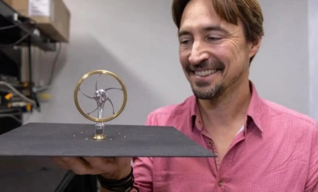 Ученые создали двигатель, работающий ночью за счет холода космоса